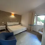 빌라 Baia Del Corsaro - New Sea Panoramic In Sardinia, Italy - 250 Mt Beach&sea Full Comfort-wifi-parking-privacy 토레 데이 코르사리